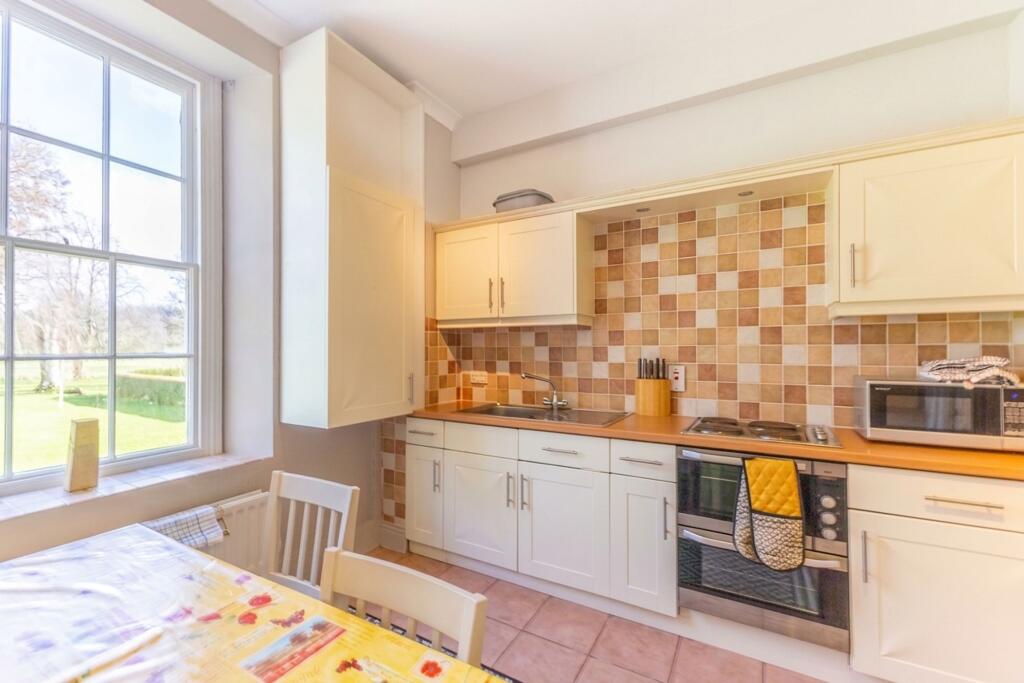 Apartment in Field Broughton, Broughton East - More