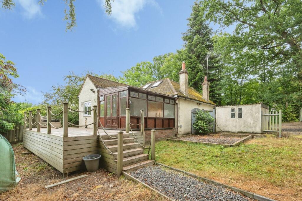 Main image of property: Headley Heath Approach, Tadworth, KT20