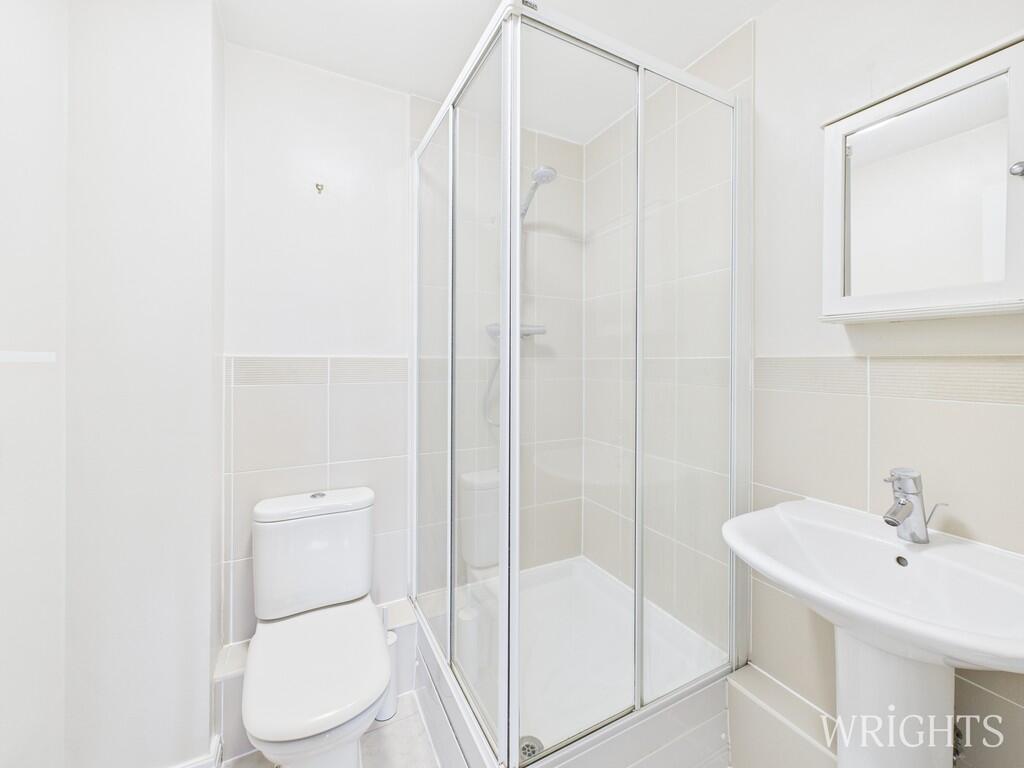 Apartment in Stevenage, Hertfordshire - More