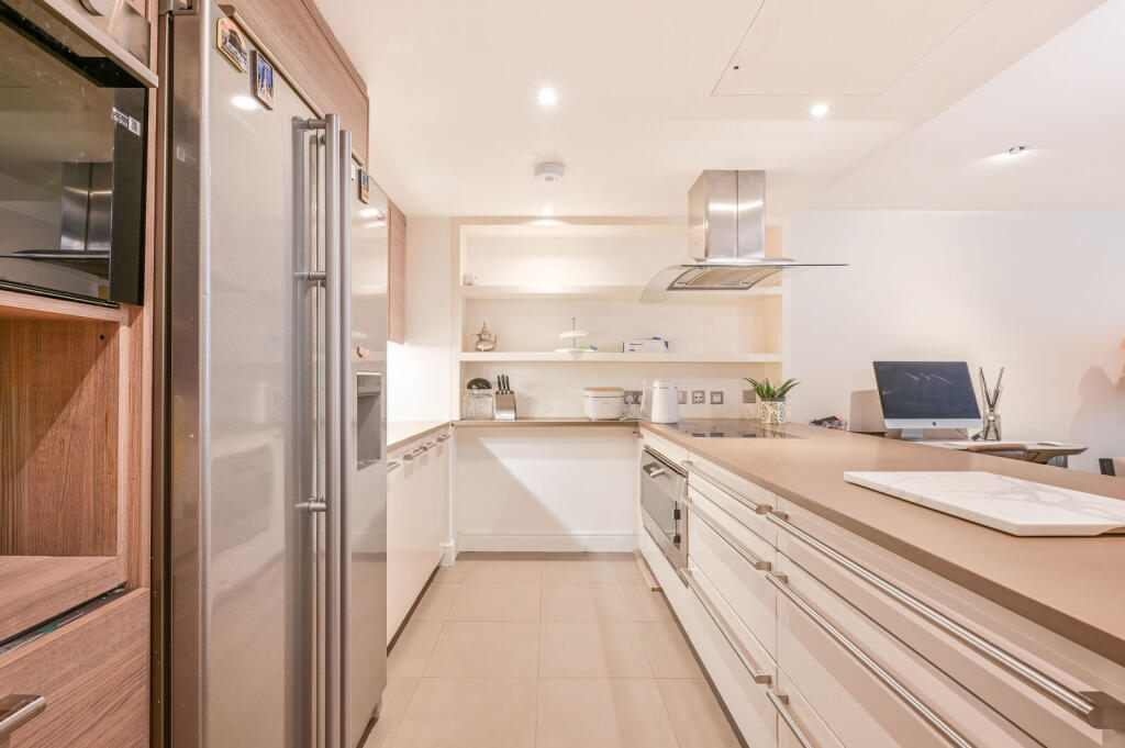 Apartment in London - View 4