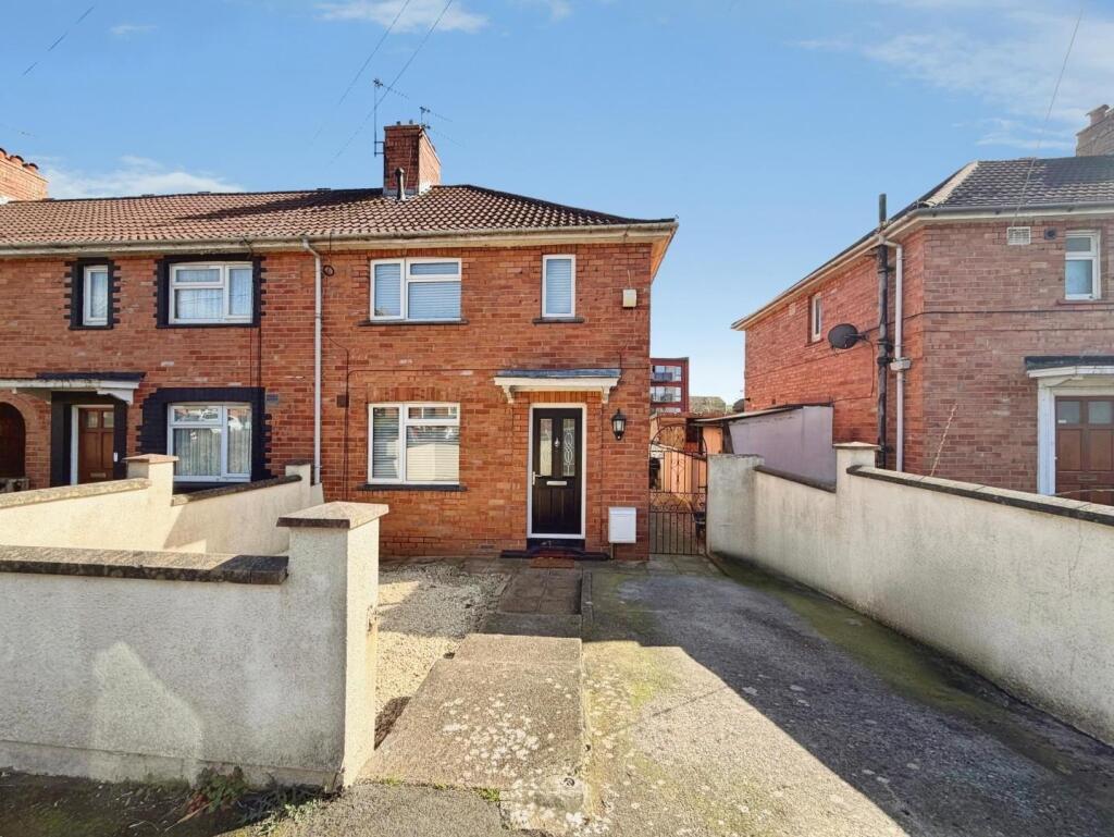 Main image of property: Willinton Road , Knowle, Bristol, BS4 1HT