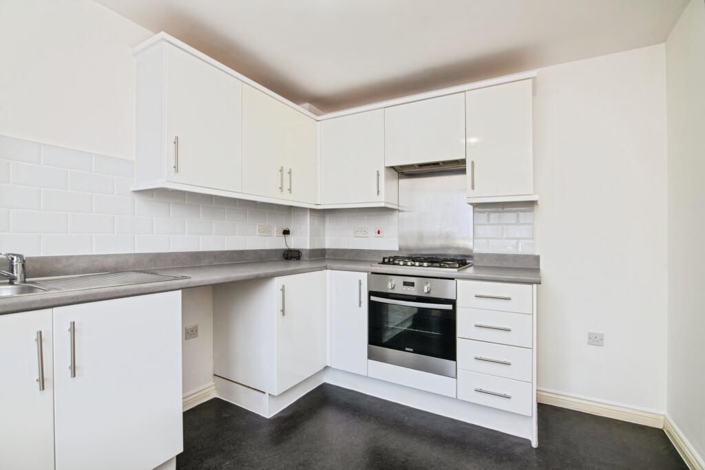 House in Sandwell, West Midlands - View 2