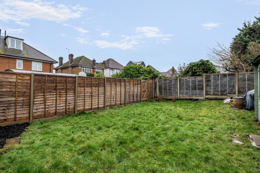 Windmill Hill, Ruislip photo 4