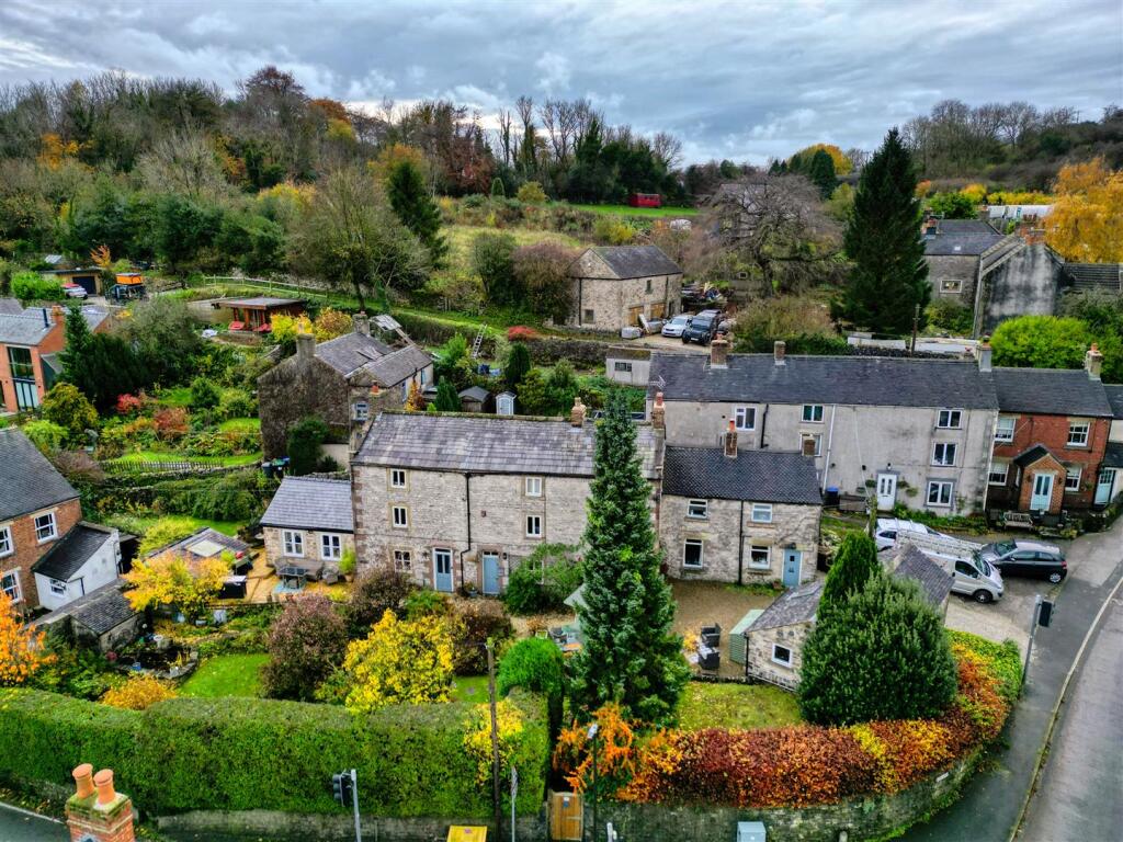 5-bed detached on Rise End, Middleton, Matlock, £690,000