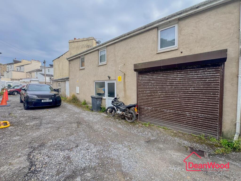 House in Douglas, Willaston - View 3