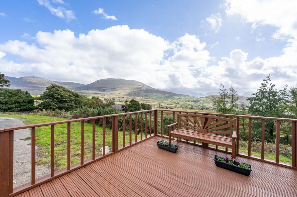 House in Deiniolen, Llanddeiniolen - View 2
