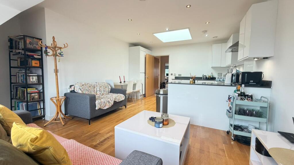 Main image of property: Hanger Lane, LONDON