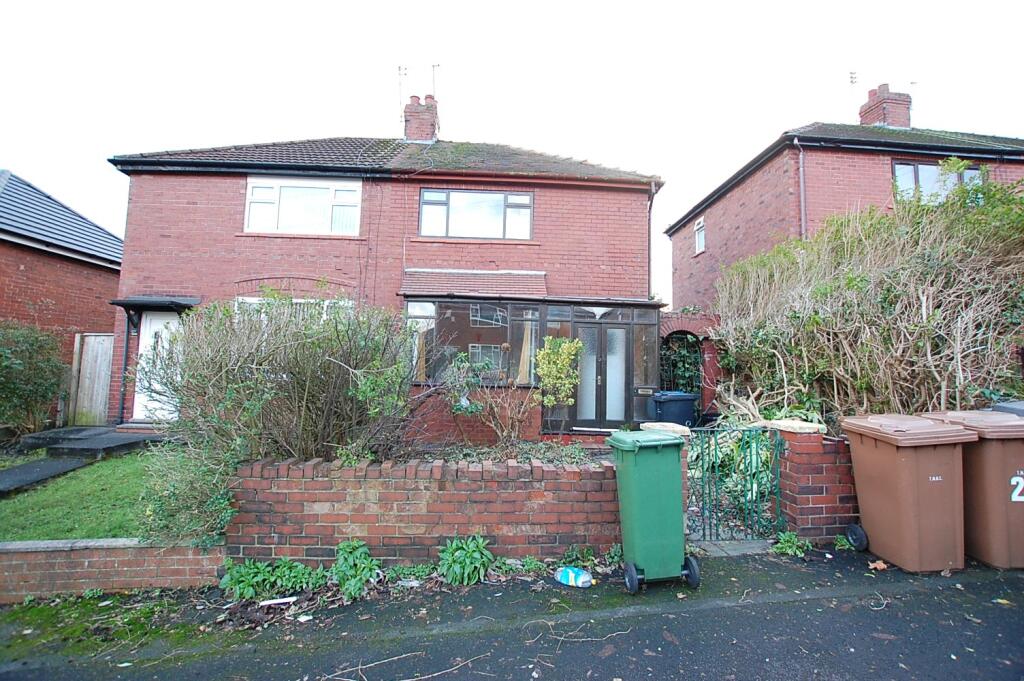 Main image of property: Waterloo Street, Ashton-under-Lyne, Greater Manchester, OL6