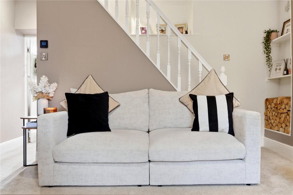 House in Pendle, Laneshaw Bridge - More