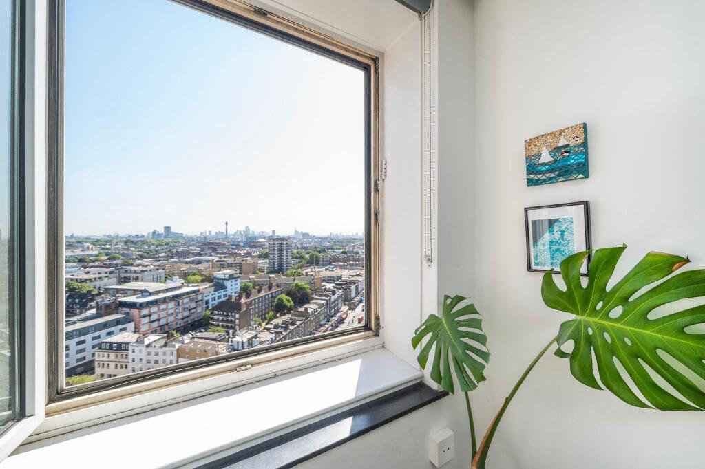 Apartment in London - View 5