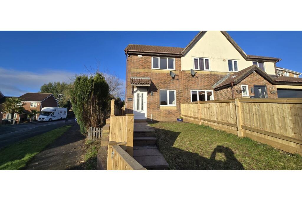 Main image of property: Ffordd Briallu, Swansea, SA7