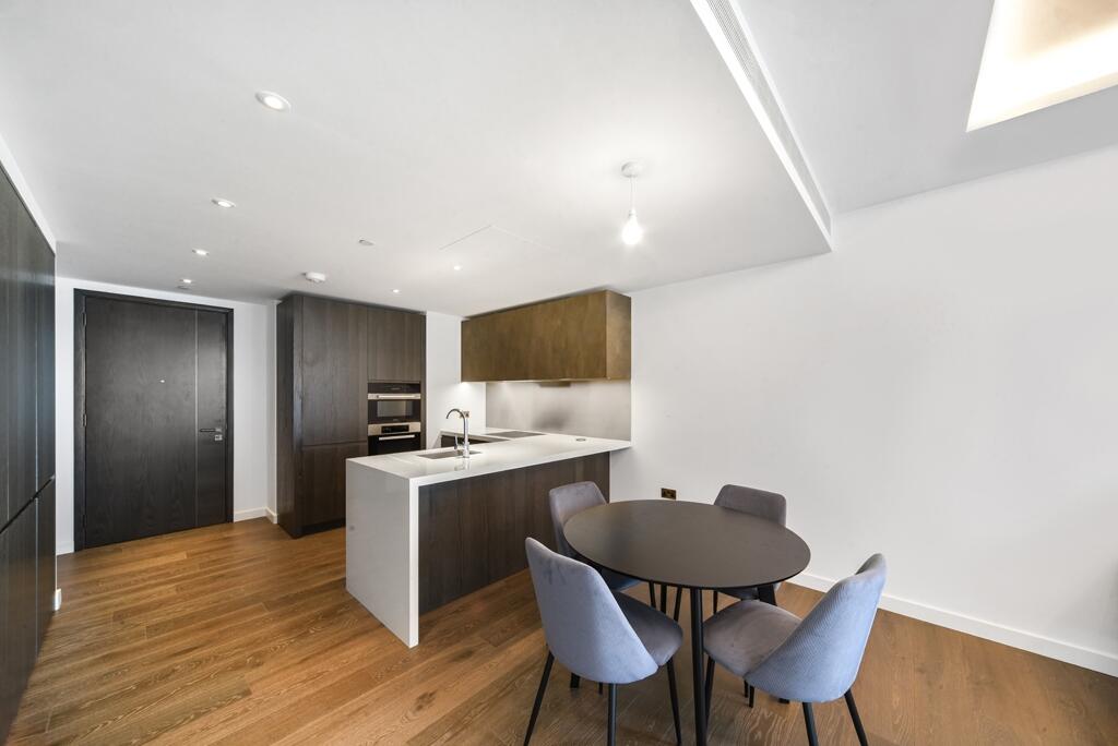Apartment in London - More