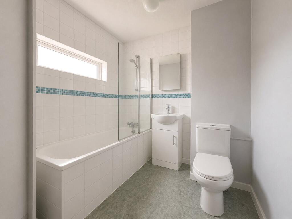 Stoneycroft Close, London, SE12 - View 4