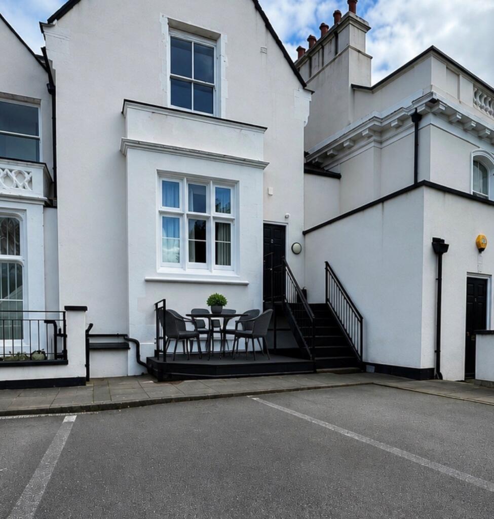 Main image of property: Park Terrace, Nottingham, Nottinghamshire, NG1