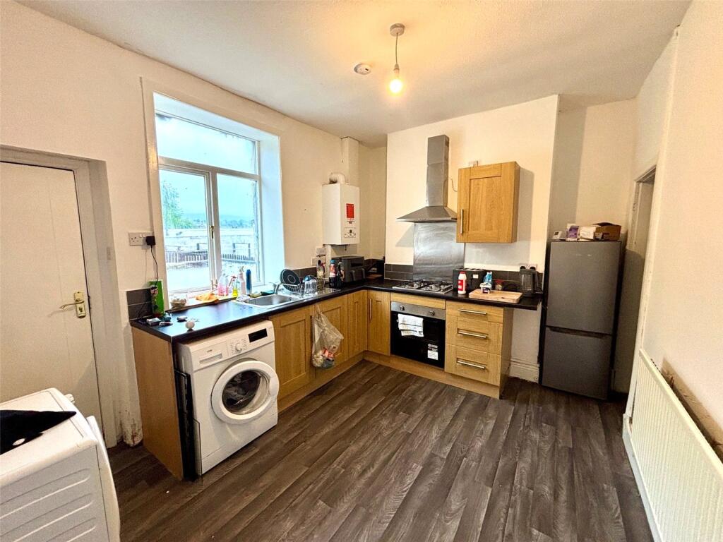 House in Burnley, Padiham - View 4