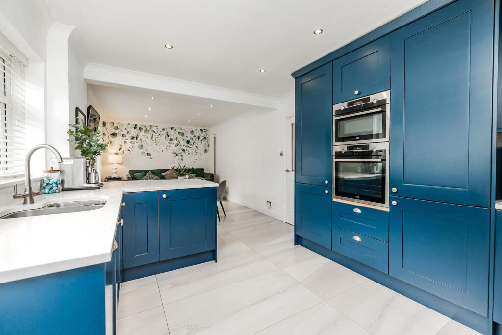 House in Newcastle upon Tyne, Westerhope - More