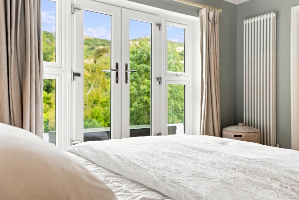 House in Stockport - View 3