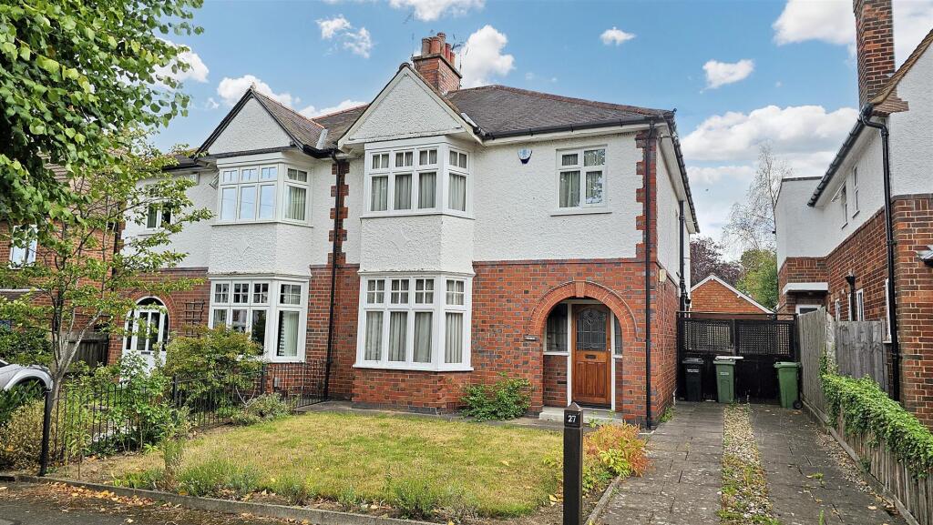 4-bed semi-detached on Bankart Avenue, Oadby, £450,000