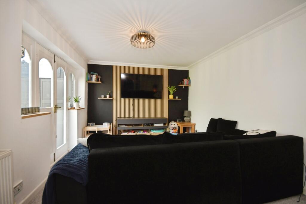 House in High Peak, Derbyshire - View 5