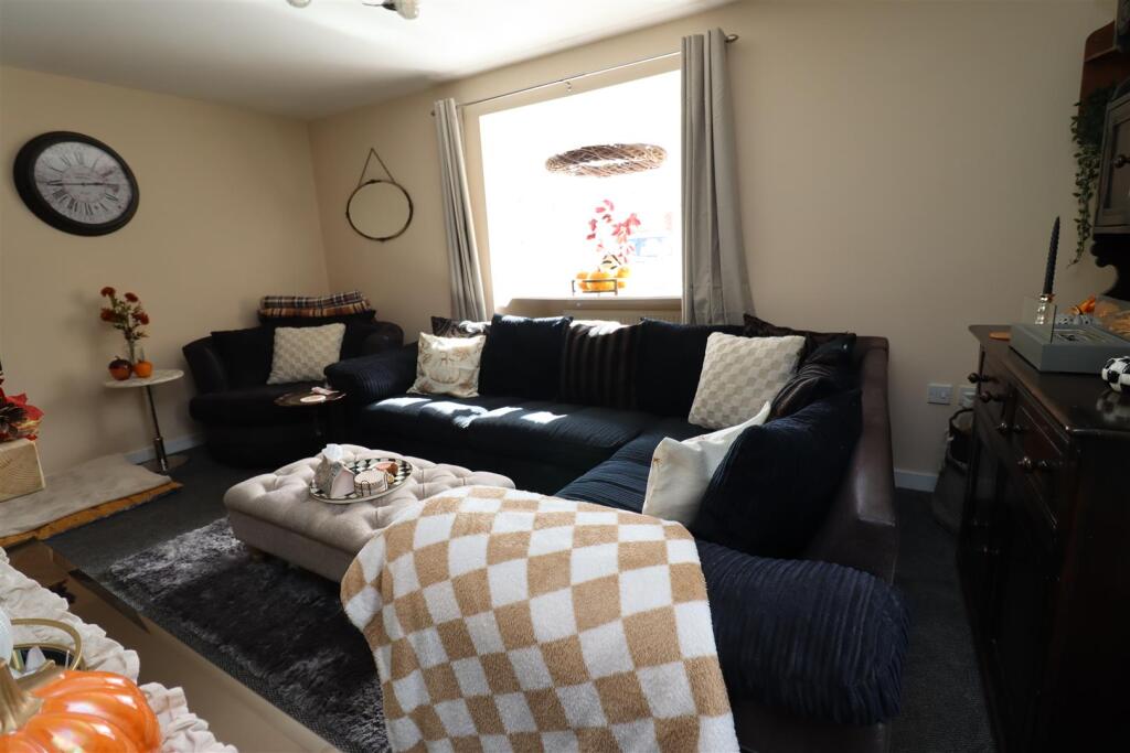House in Welton - More