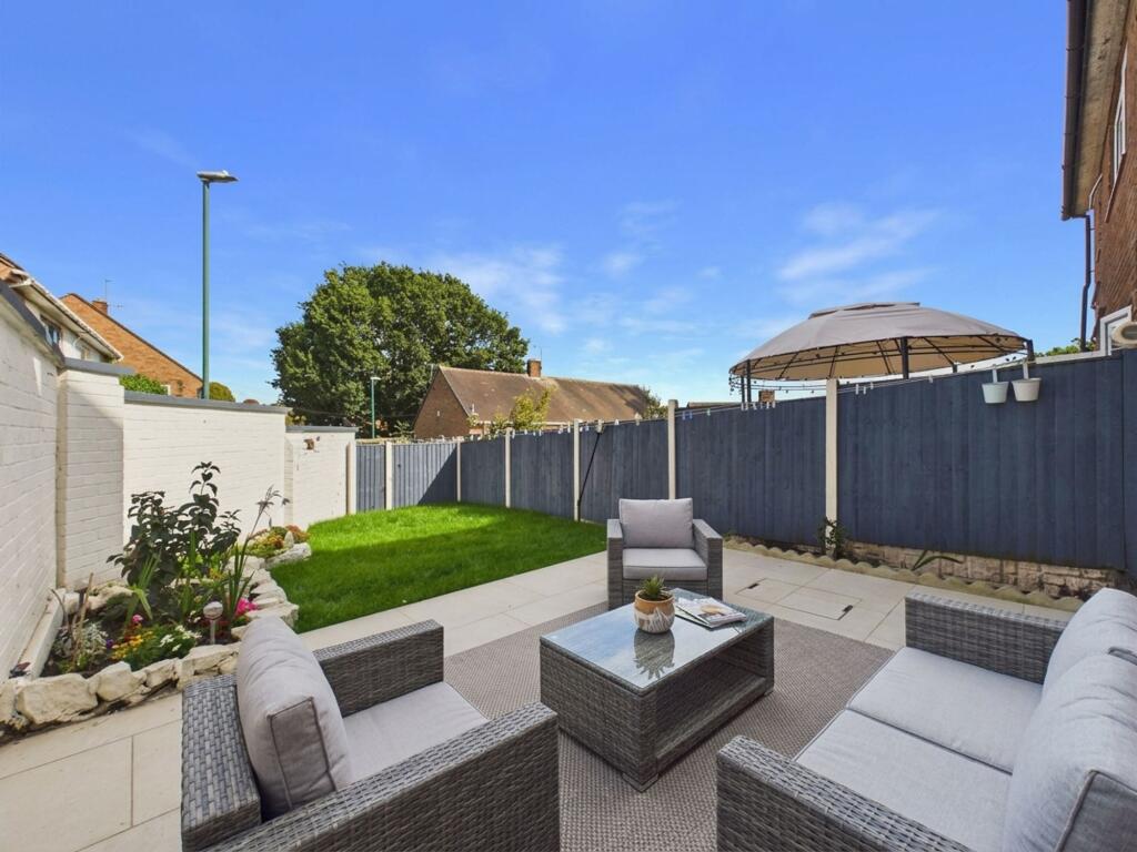 House in Nottingham, Bestwood Park Estate - View 4