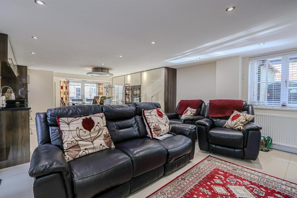 House in Newark and Sherwood, Lowdham - View 5