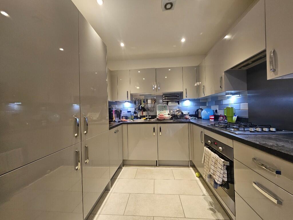 Additional image 4 of Henry Close, Welwyn Garden City, Hertfordshire, AL7