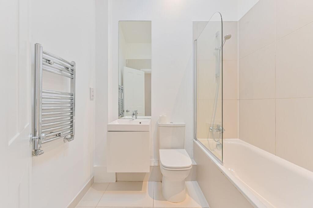Apartment in London, Stockwell Park, Brixton - More