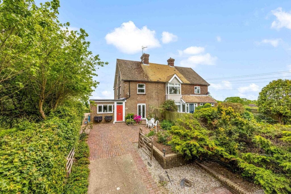 Main image of property: High Cross, Rotherfield, TN6