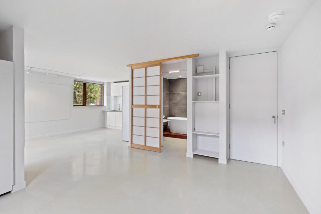 Main image of property: Minerva Street, London, E2