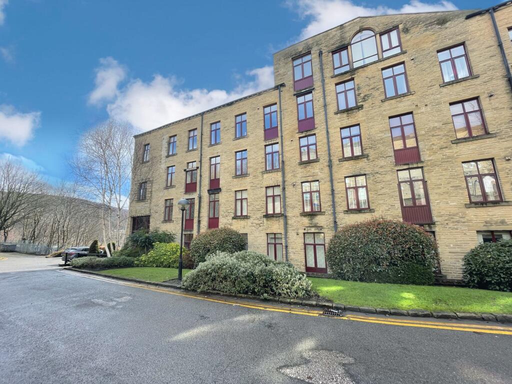 Main image of property: Garden Street North, Halifax, HX3