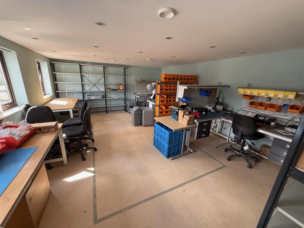 Additional image 5 of Stockwood Business Park, Redditch B96 6SX