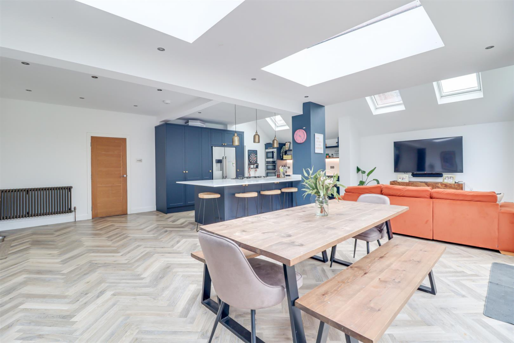 House in Southend-on-Sea, Eastwood - View 4