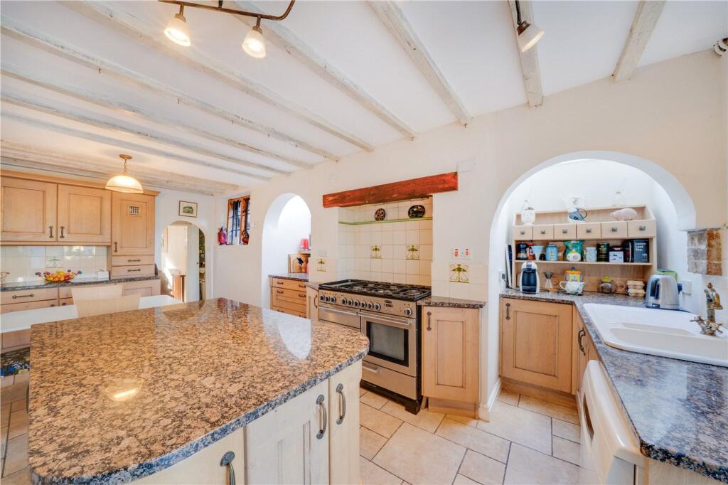 4, Hillside, Ironbridge, TF8 photo 3