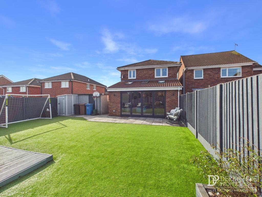 Walton Court, West Hallam, DE7 photo 2