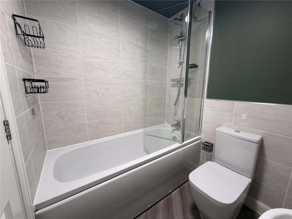 House in Tamworth, Coton Farm - View 5