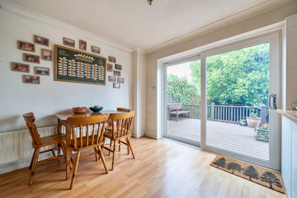 House in Gillingham, Medway - More