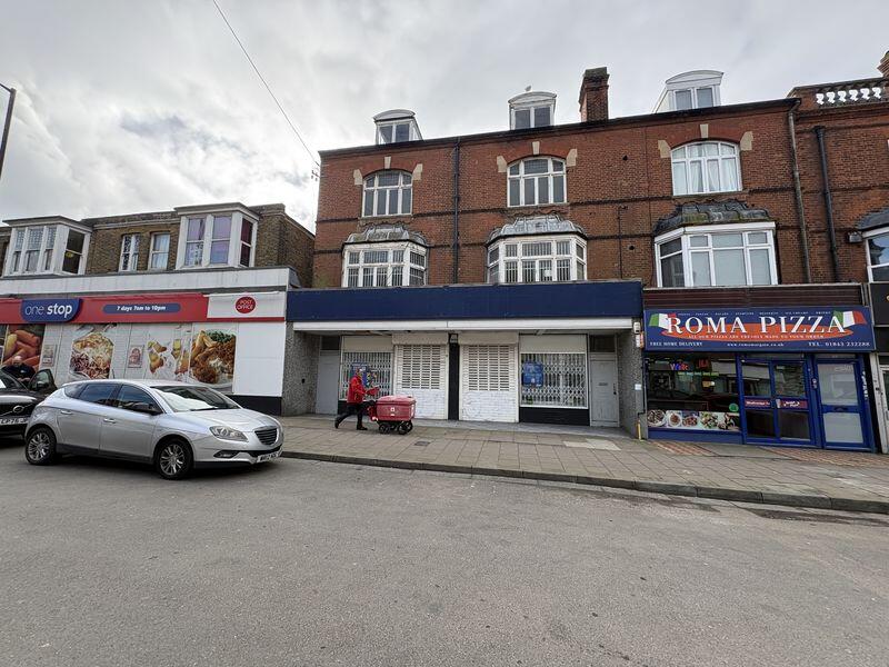 Main image of property: LARGE RETAIL PROPERTY TO RENT