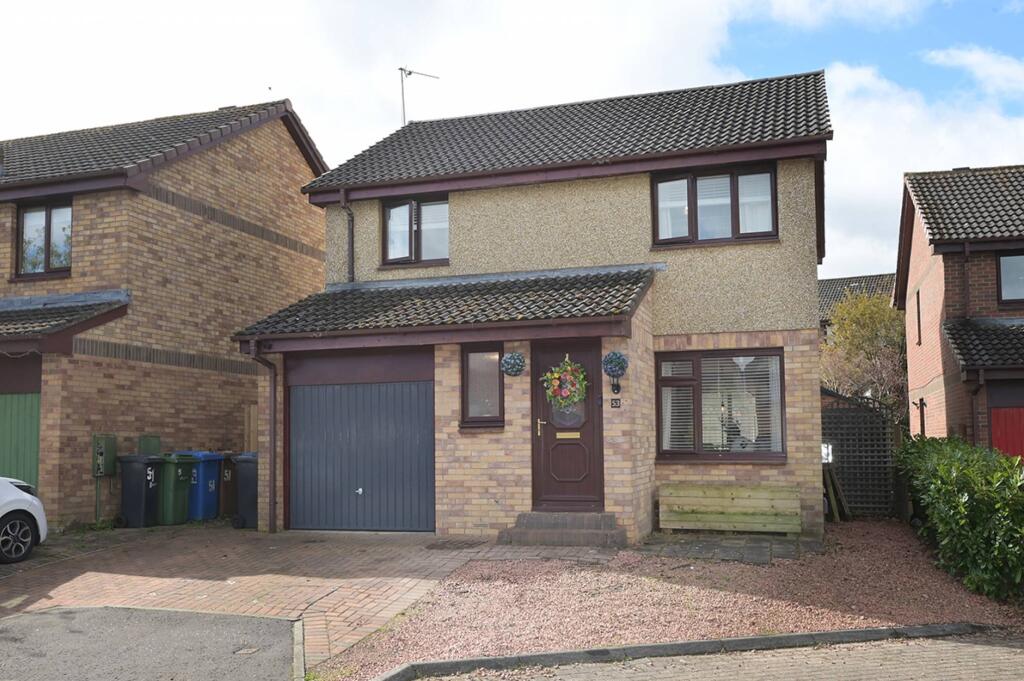 Main image of property: 53 Braeside Park, Livingston, Mid Calder, EH53 0SL