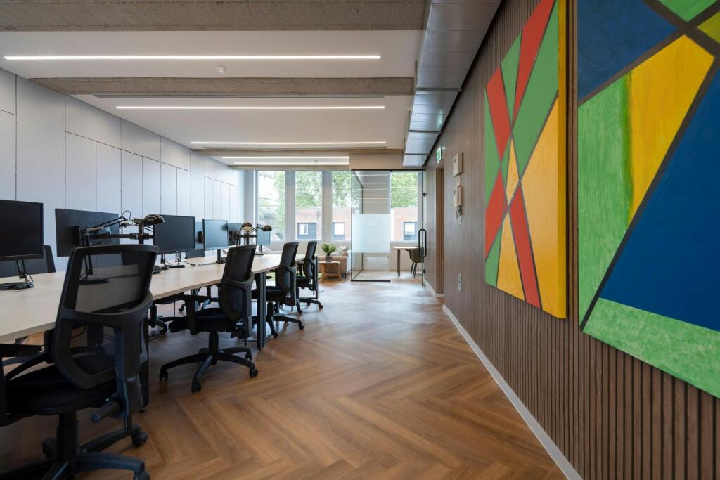 Desk Area
