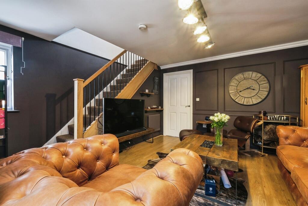 House in Hereford, Herefordshire - View 3