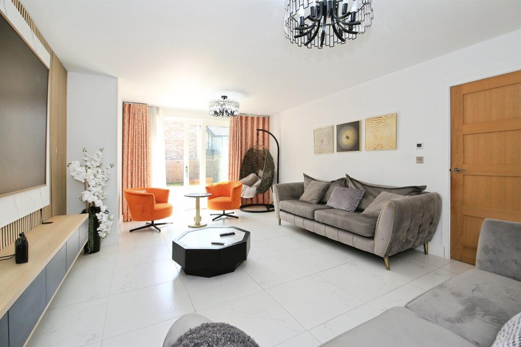 House in Peterborough, City of Peterborough - View 5