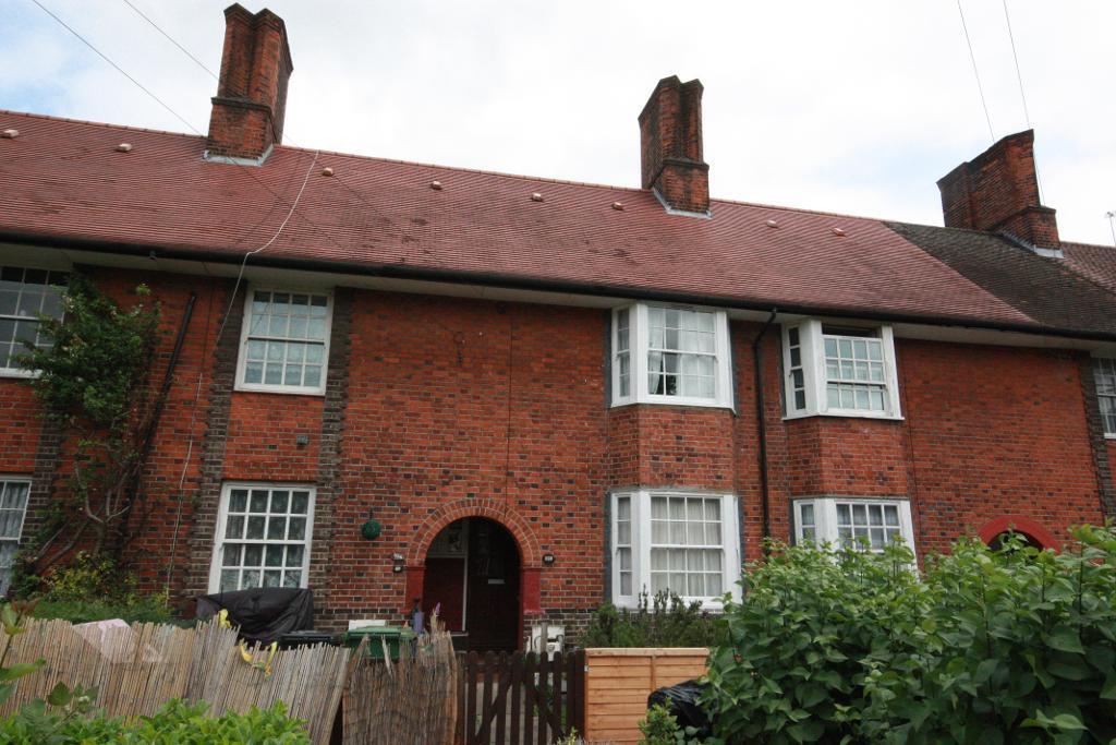 Main image of property: Fitzneal Street, East Acton, London, W12 0BB