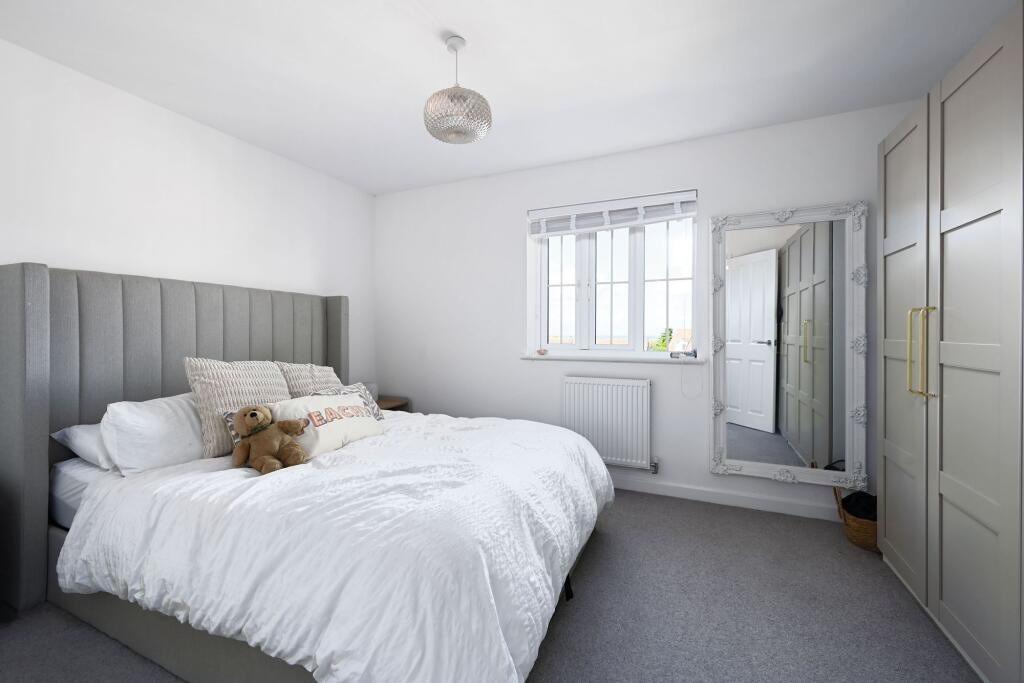 House in Canterbury - View 4