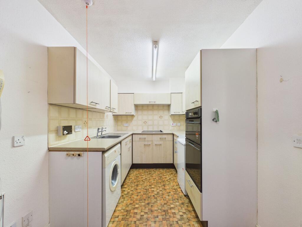 22 Princess Court, Princess Road, Malton, YO17 7HL photo 3