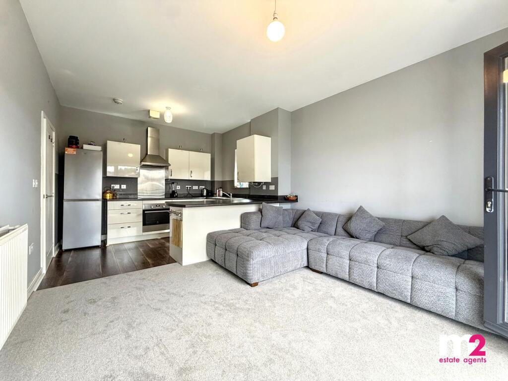 Apartment in Newport - View 5