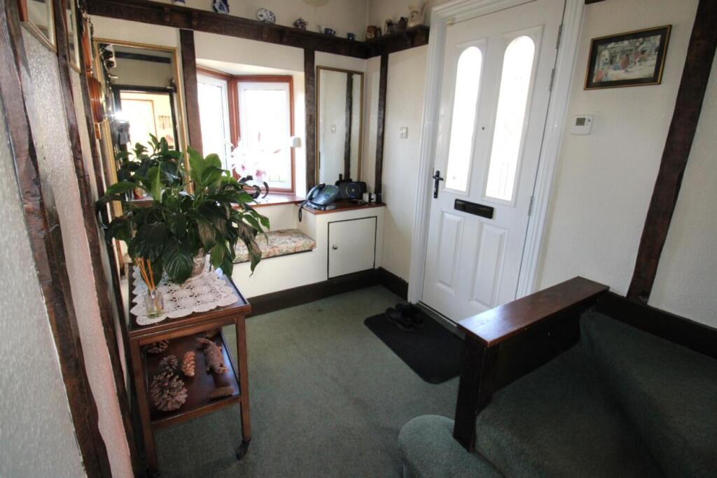 House in London - View 2