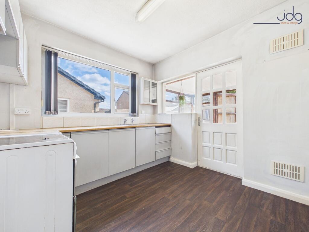 House in Lancaster - View 5