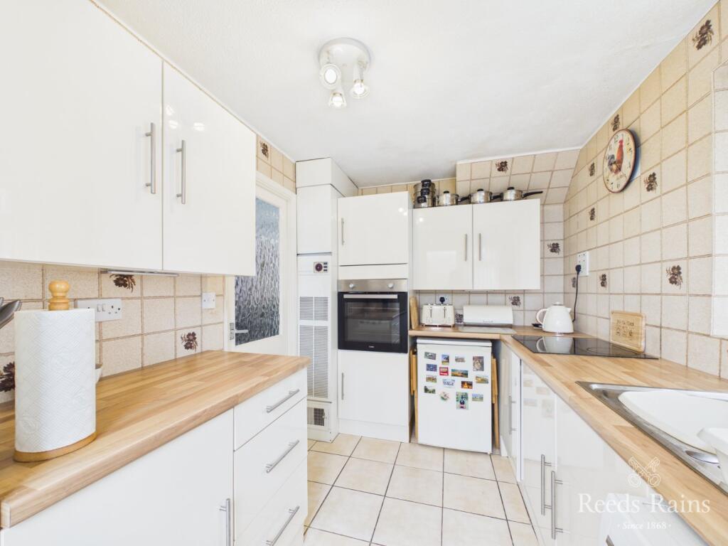House in Hull, Garden Village - View 3