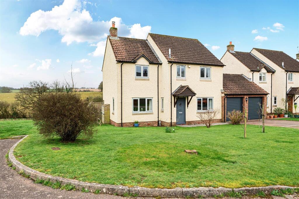 4-bed detached on Tithe Meadow, Fitzhead, Taunton, £475,000